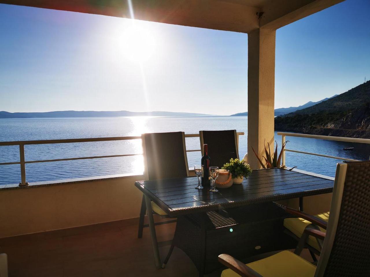 Adria Apartmani Karlobag Extérieur photo