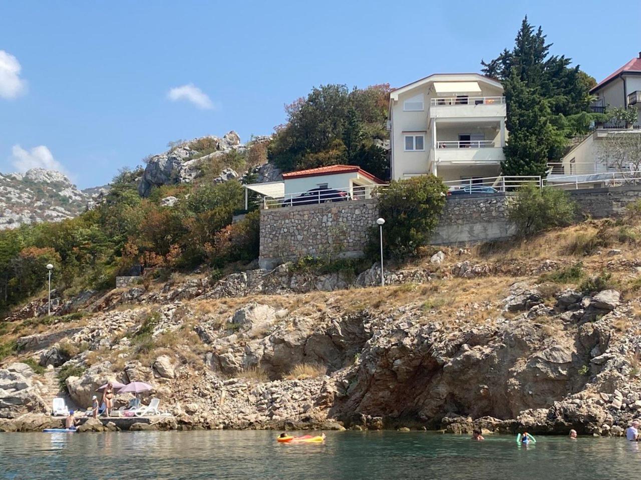 Adria Apartmani Karlobag Extérieur photo
