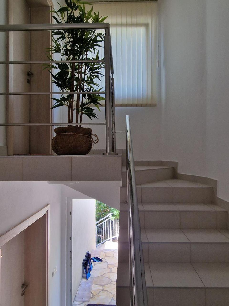 Adria Apartmani Karlobag Extérieur photo