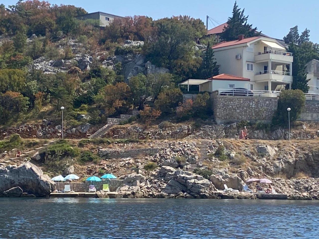 Adria Apartmani Karlobag Extérieur photo